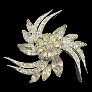 Pell 1950’s MCM signed silver tone swirl rhinestone marquis cut brooch pin